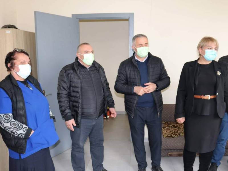 მუნიციპალიტეტის ხელმძღვანელები ცაგერის საავადმყოფოს და სსიპ საგანგებო სიტუაციებისა და...